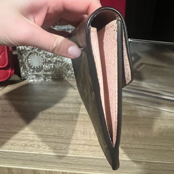 Authentic Louis Vuitton Monogram Jeanne Wallet - Picture 4 of 7